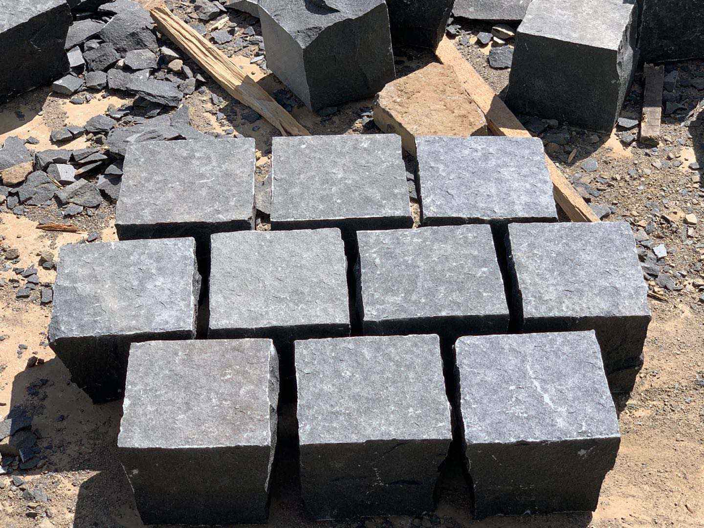 Dora Black Basalt Cobble Stone Tiles