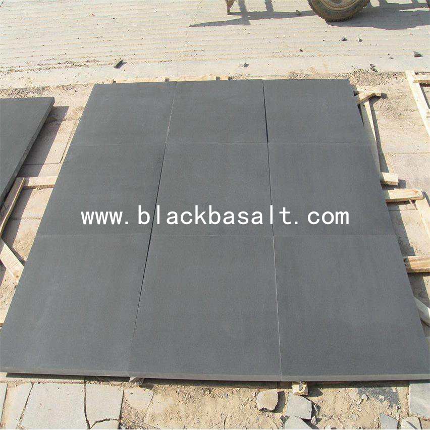 Neolith Basalt Black